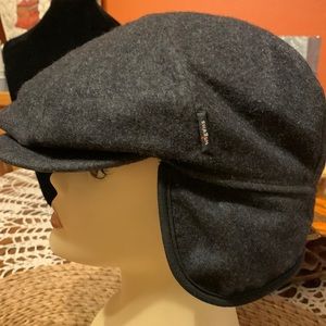 Wigens Ivy Gray wool cap with earflaps
